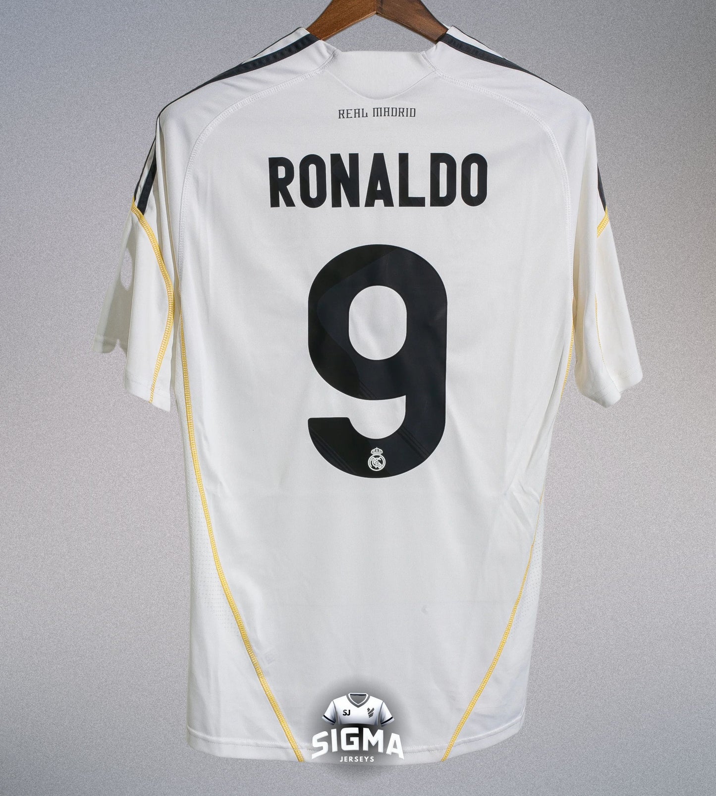 RONALDO #9, Real Madrid Local 2009/10