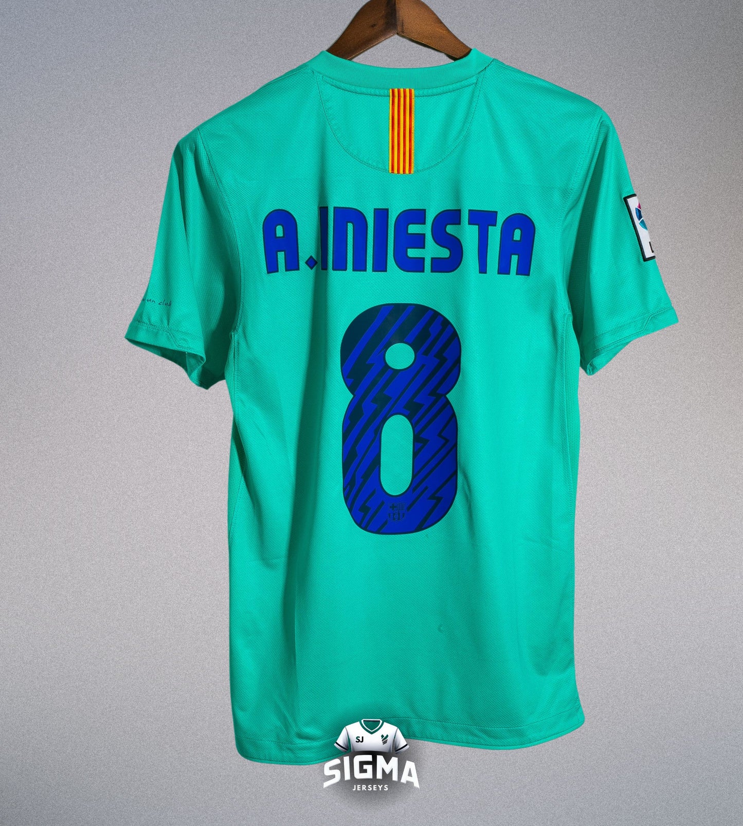 A.INIESTA #8, Barcelona Visitante 2010/11