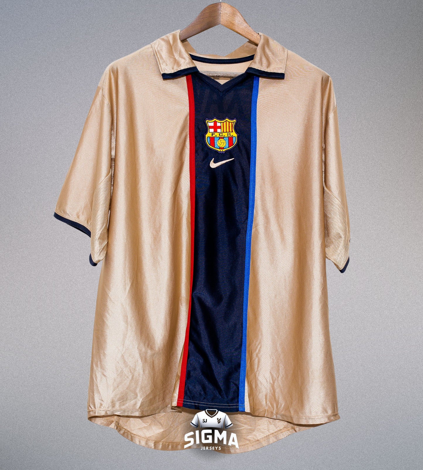 XAVI #6, Barcelona Visitante 2001/02