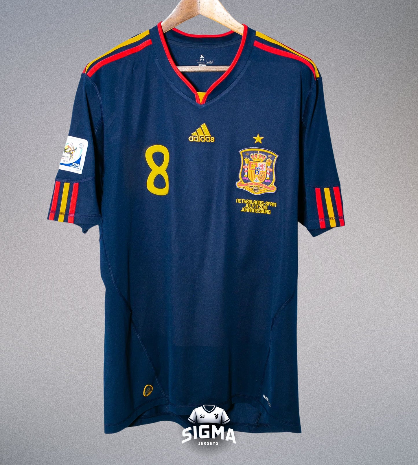 XAVI #8, España Visitante 2010