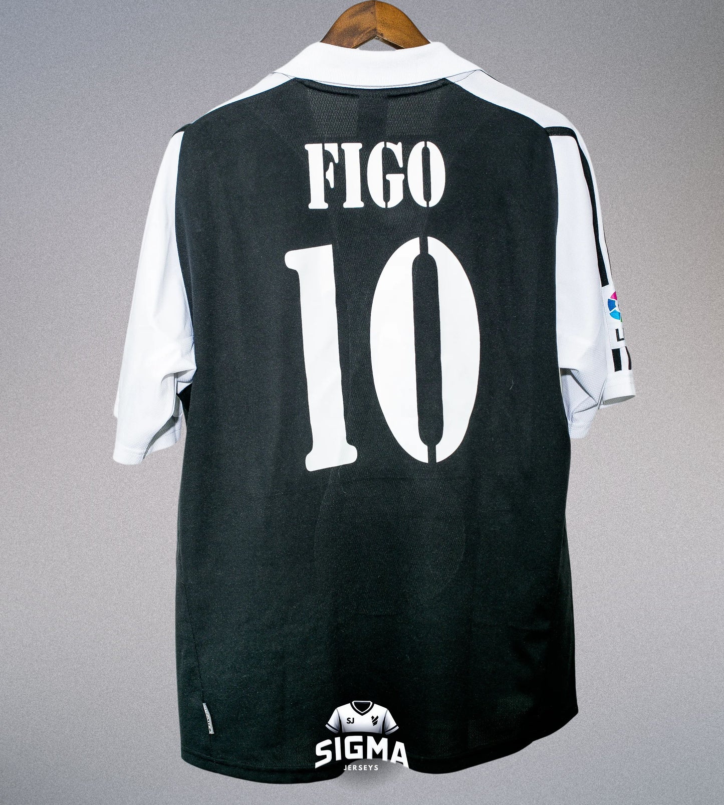FIGO #10, Real Madrid Visitante 2001/02