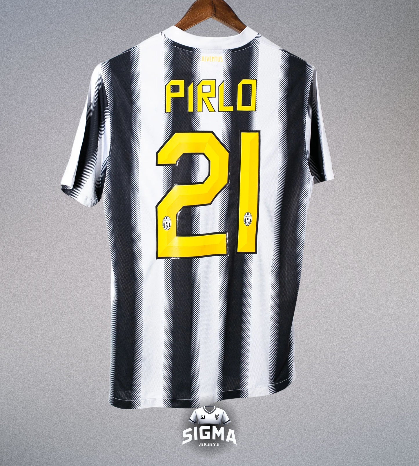 PIRLO #21, Juventus Local 2011/12