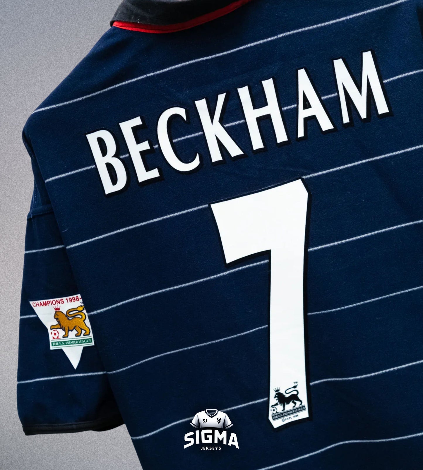 BECKHAM #7 Manchester United Visitante 1998/99