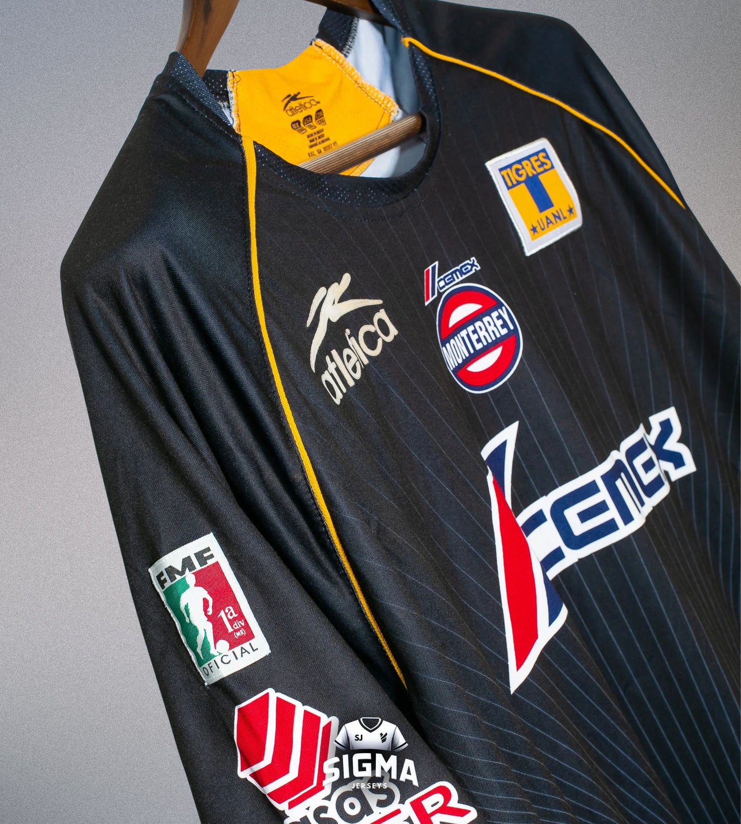 TIGRES Visitante 2005/06