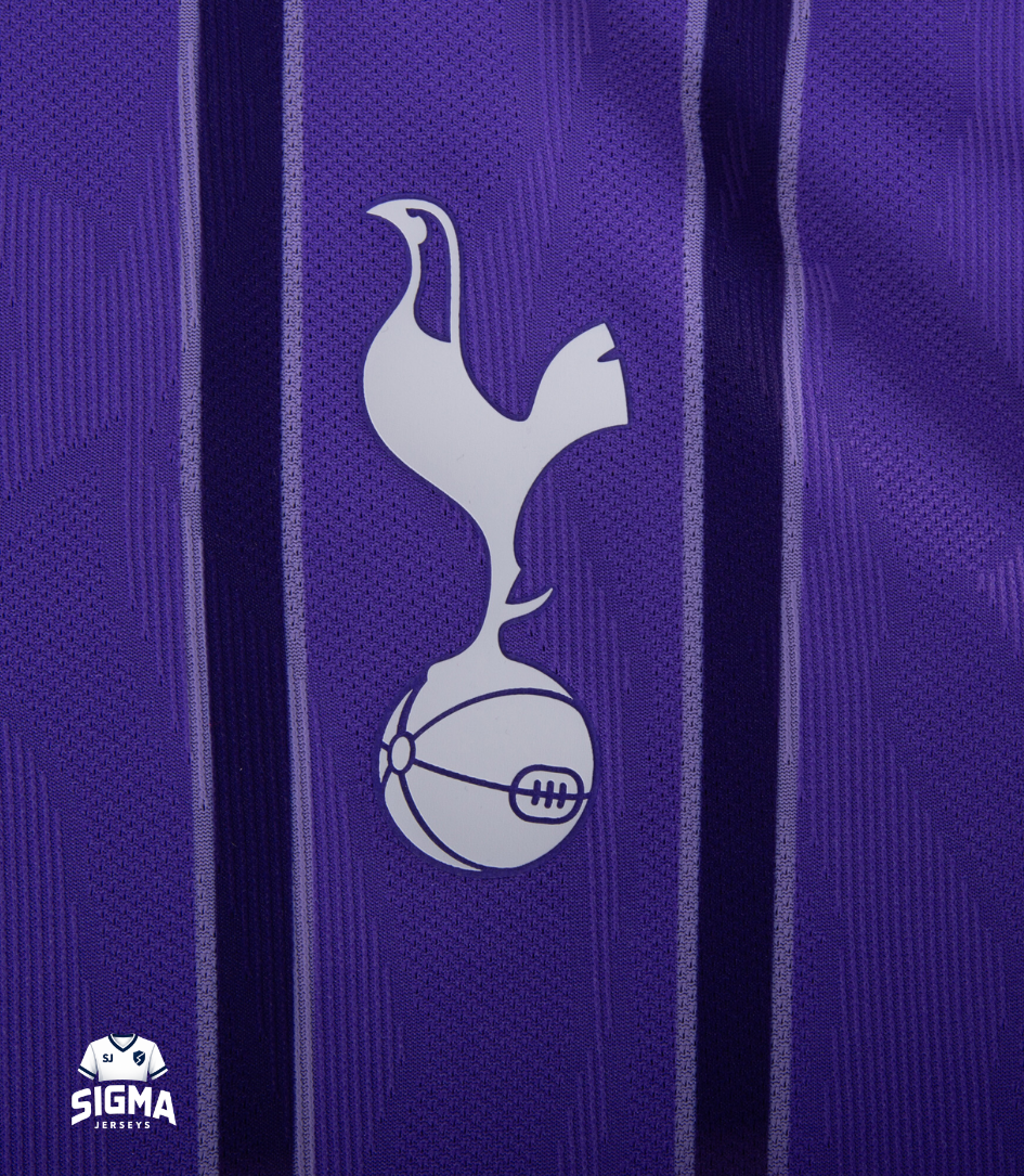 XAVI #7, Tottenham Tercera 26/27 (Dorsal Premier)