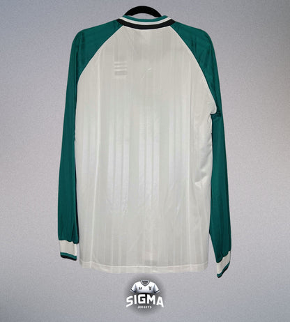 LIVERPOOL Visitante 1994/95