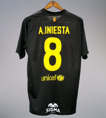 A.INIESTA #8, Barcelona Visitante 2011/12