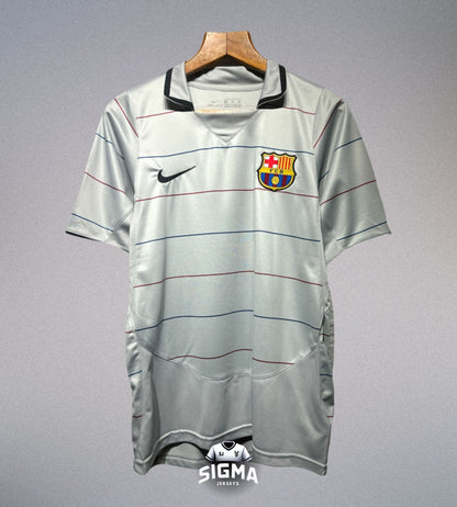 RONALDINHO #10, Barca Visitante 2003/04