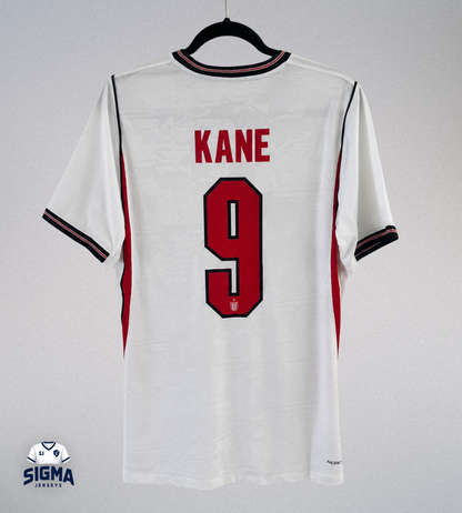KANE #9, Inglaterra Local 2026