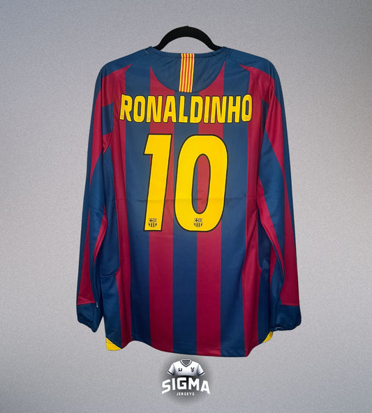 RONALDINHO #10, Barcelona Local 2005/06