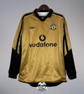 MANCHESTER UNITED 2001/02