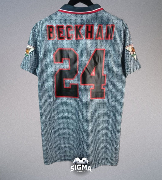 BECKHAM #24,  Manchester United 1994/96