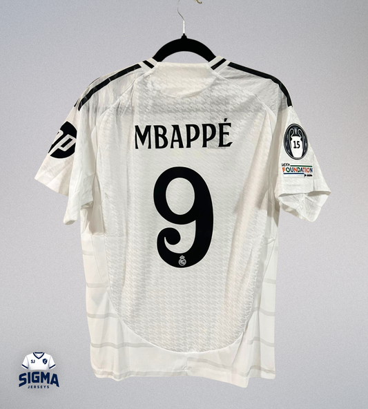 MBAPPÉ #9, REAL MADRID Local 2024/25