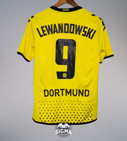 LEWANDOWSKI #9, Borussia Dortmund Local 2011/12