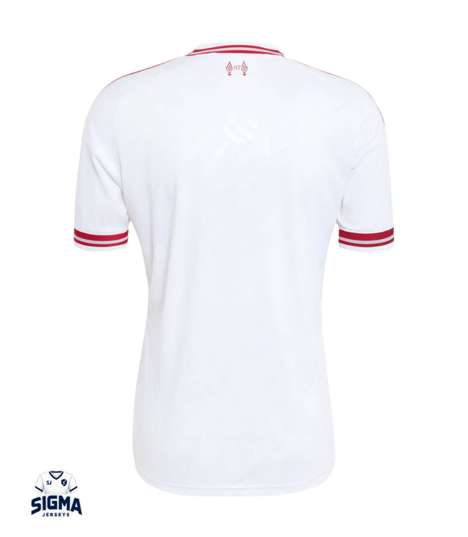 Liverpool Visitante 26/27